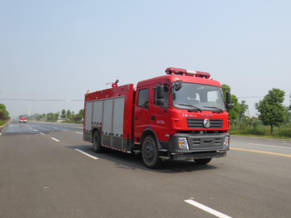 东风专用水罐消防车6吨（国五）