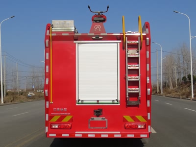 国六   8吨依维柯红岩泡沫消防车